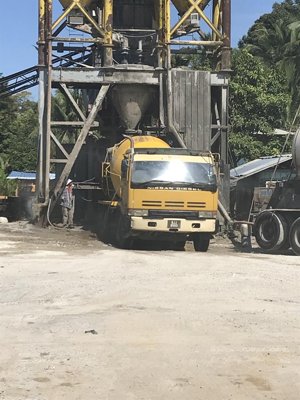 WR Concrete (M) Sdn Bhd logo
