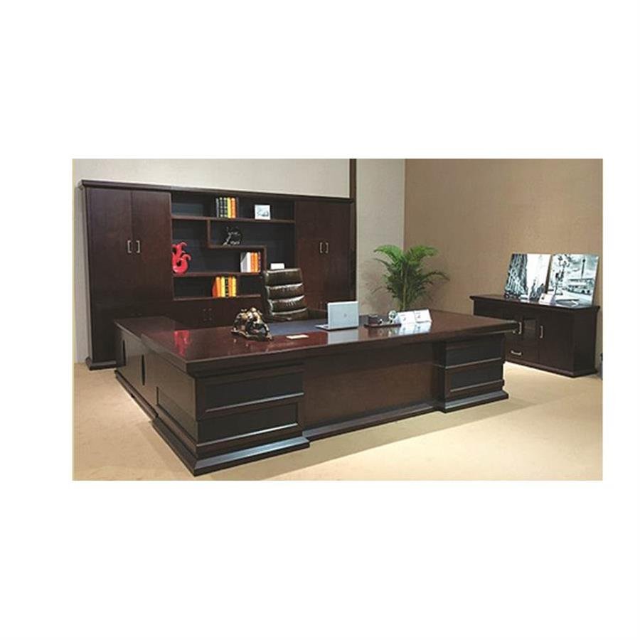 Director Table Set