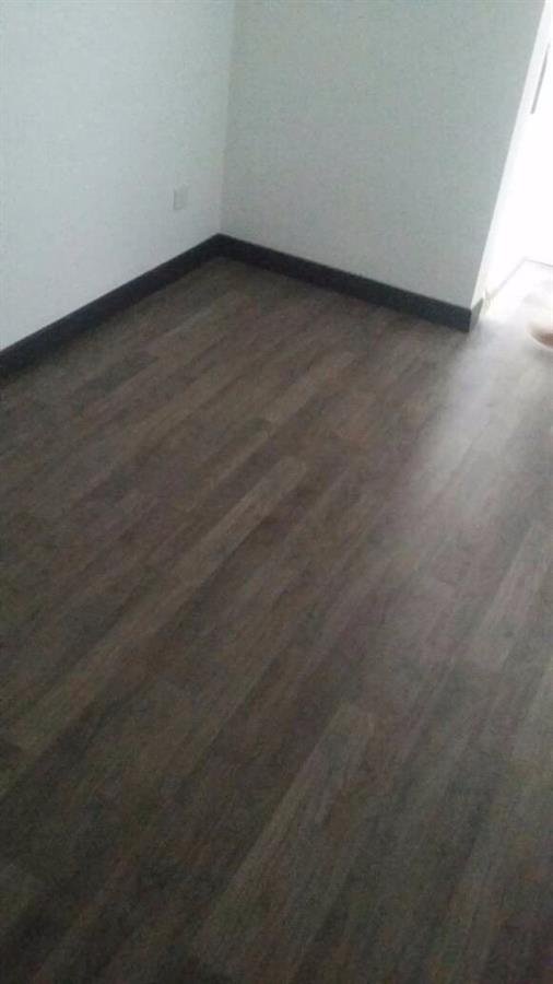 Laminate Flooring 8mm FC2083 Classic Walnut Viva