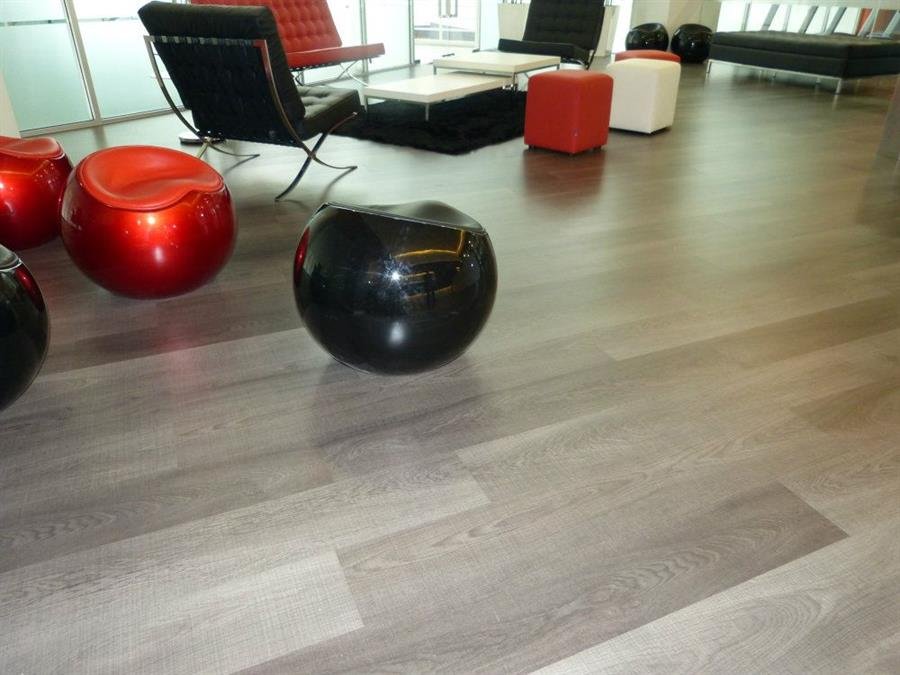 Laminate Flooring 8mm FC10611 Vario Oak