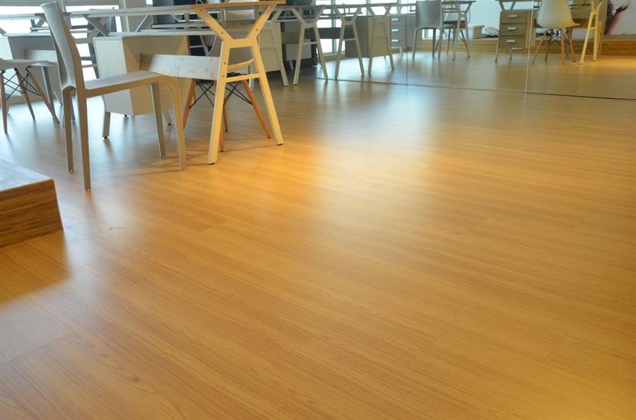 Laminate Flooring 8mm FC10732 Teak Allover