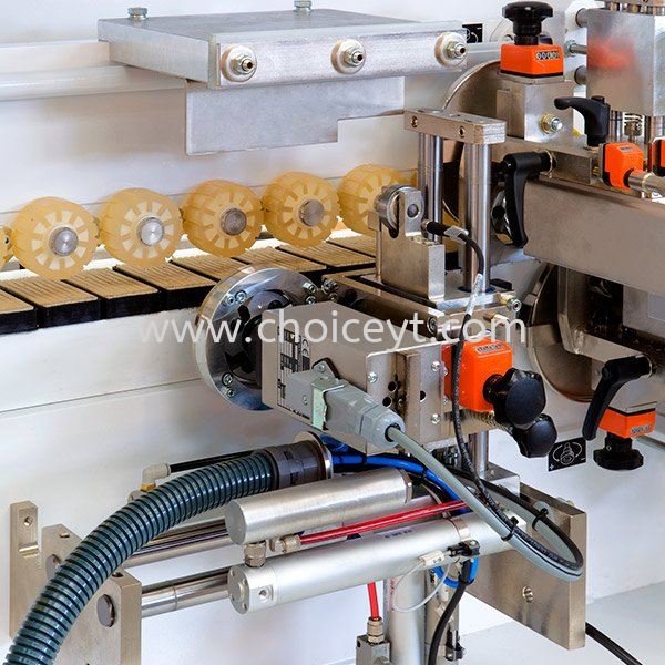 WORKING UNITS - COURNER ROUNDING CR-2