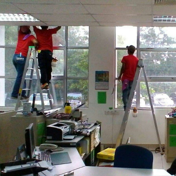 Tinted Office & Commercial Buildings
