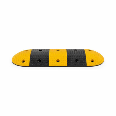 V80-18-001 5CM RUBBER SPEED HUMP - W/SCREW