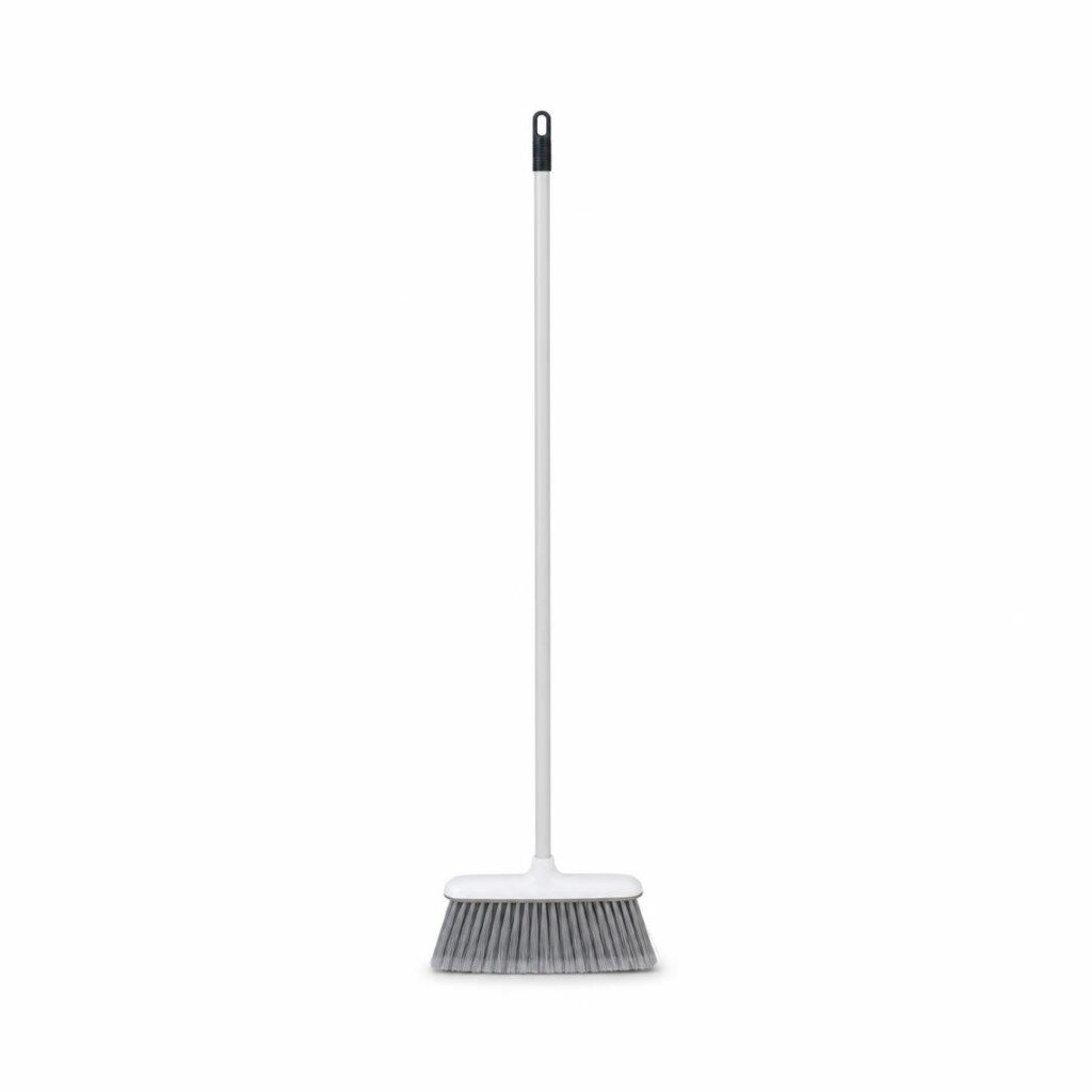PCN 88-WS NYLON BROOM WITH HANDLE