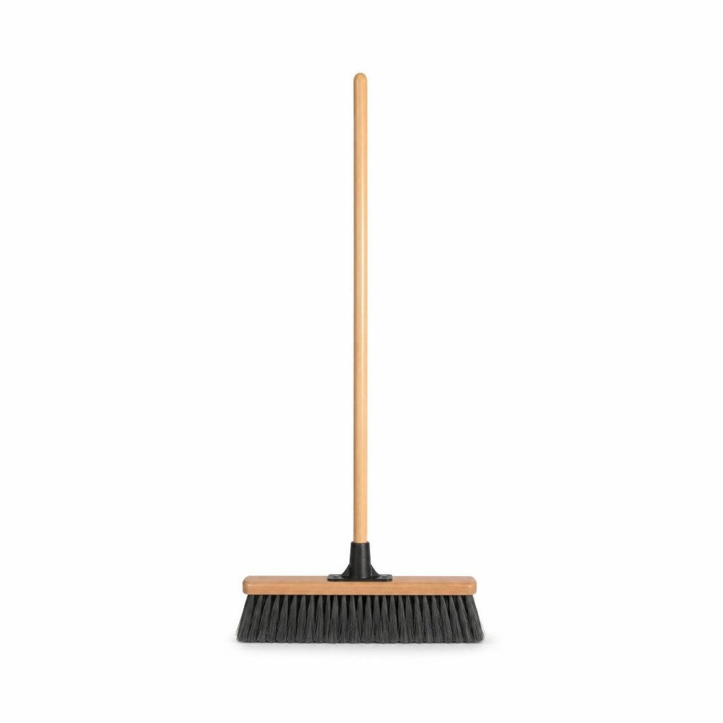 PCN 318WS 18" IND. NYLON BROOM WITH HANDLE