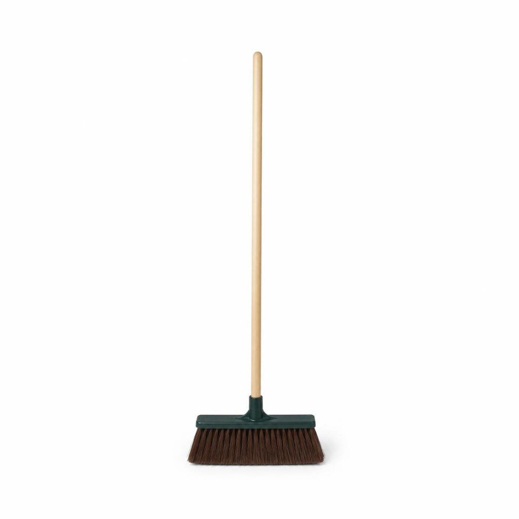 RAYACO 902 NYLON BROOM WITH HANDLE