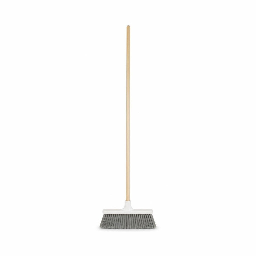 PCN 404F-WS PLASTIC BROOM WITH WOODEN HANDLE