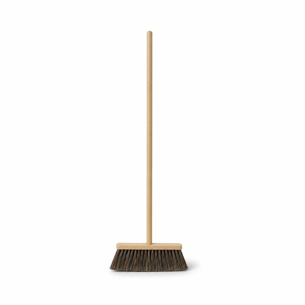 UNI 5117 BROOM WITH HANDLE