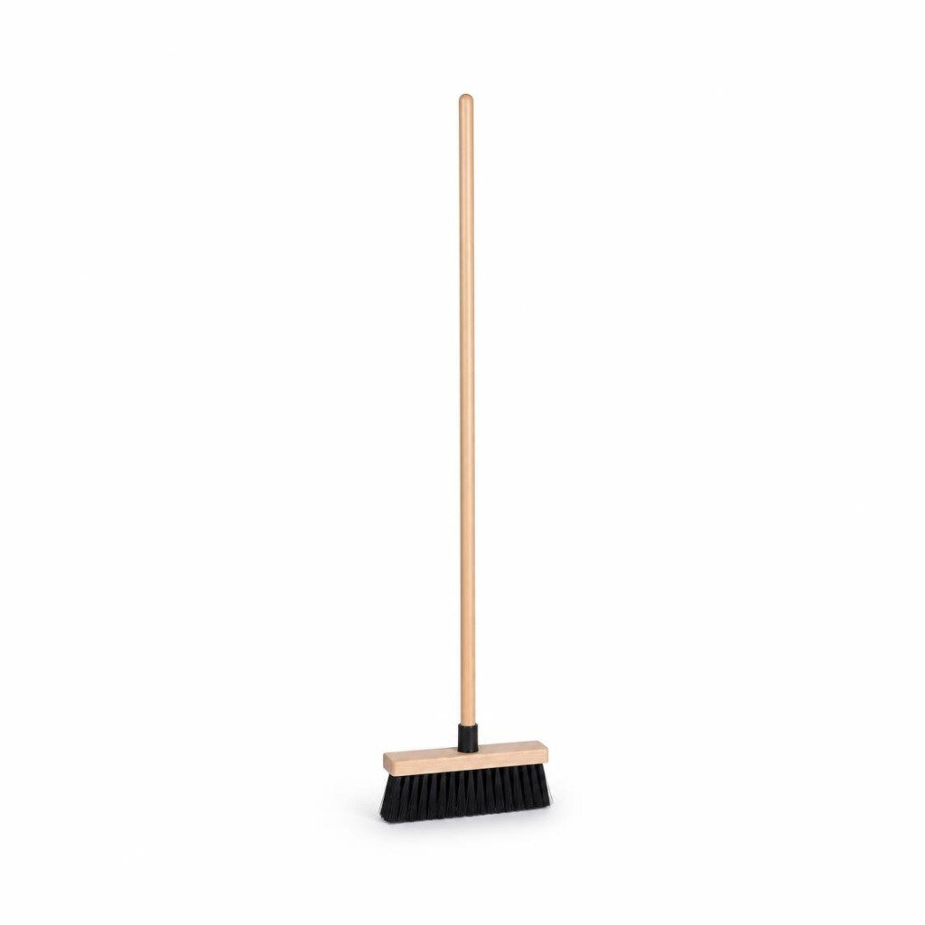 UNI 1543 BROOM WITH HANDLE
