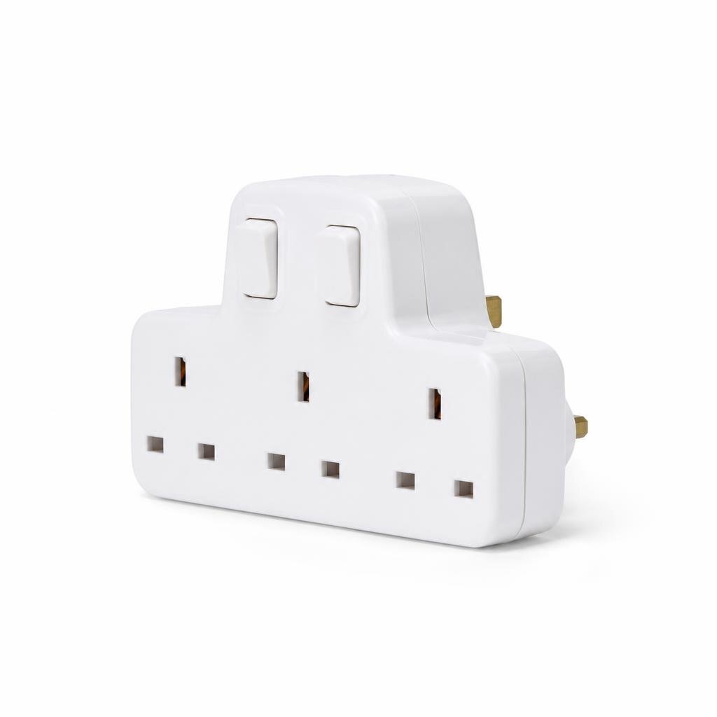 UK 131 SWITCH 3WAY ADAPTOR