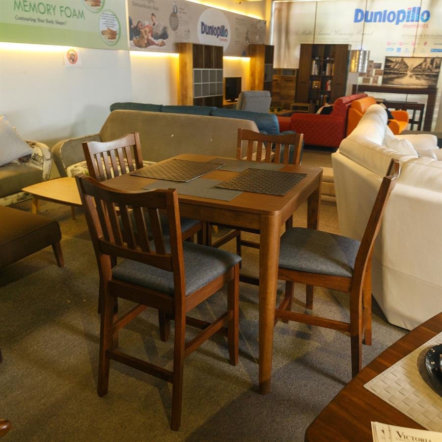 Wooden 4 Seater Dining Set DC-862