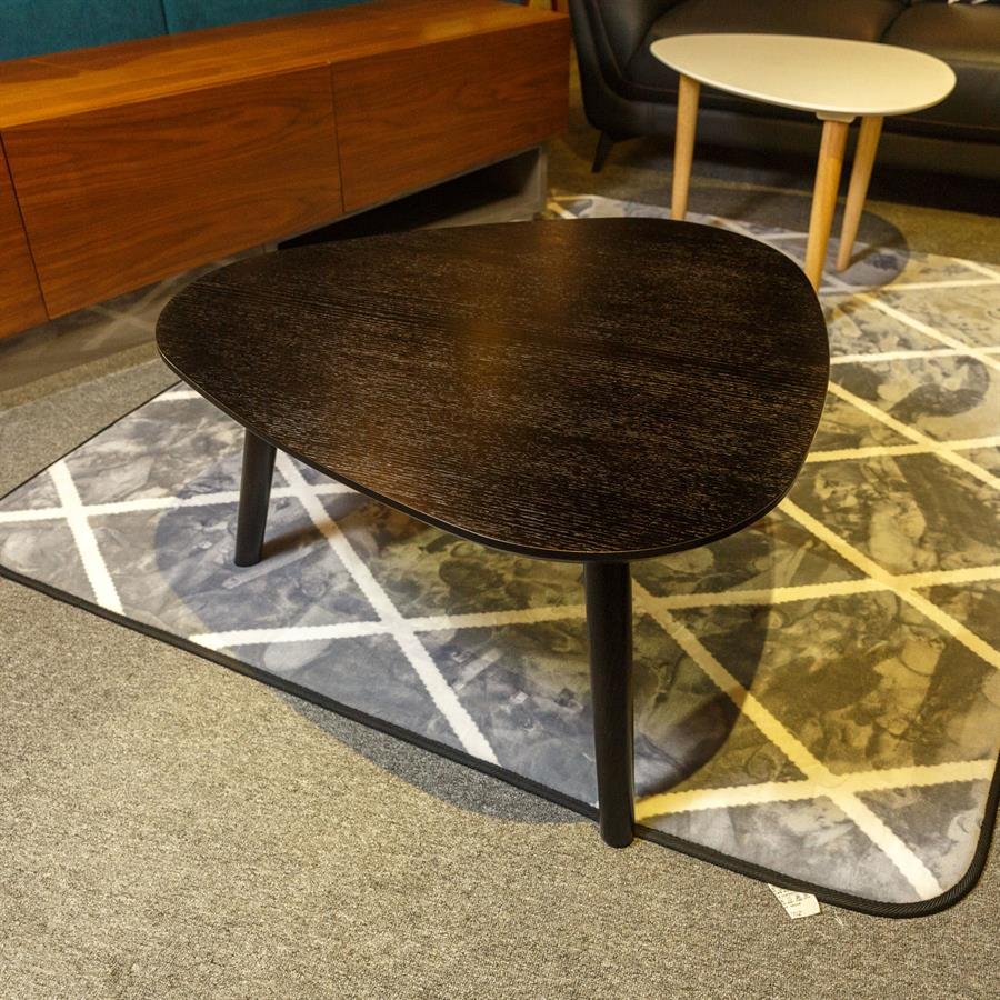 Black / White Ovalish Coffee Table
