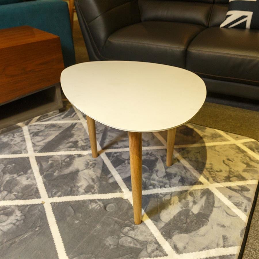 Black / White Ovalish Coffee Table