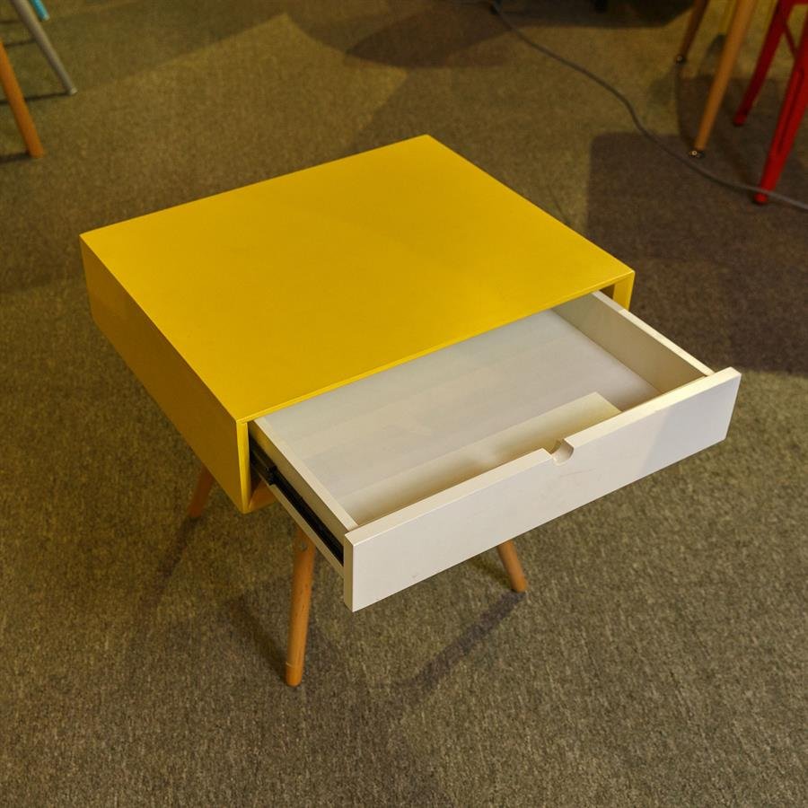 Designer Series Side Table ET 607