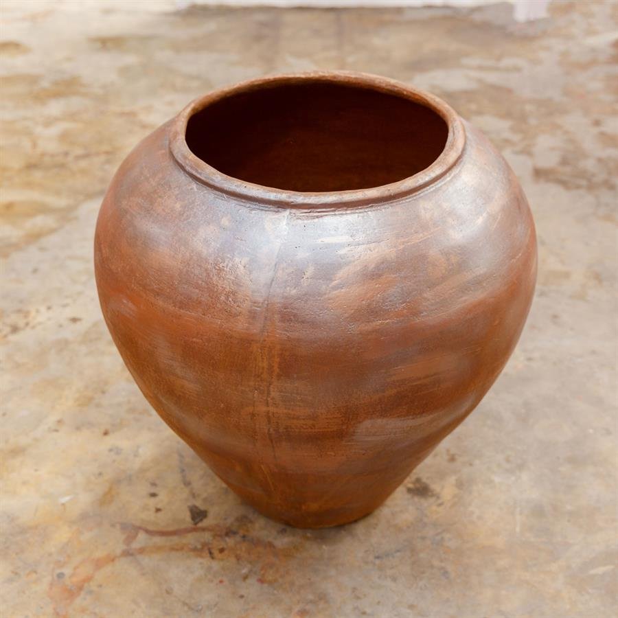 Landscape Decorative Large Vase for Water or Plant Made of Cement