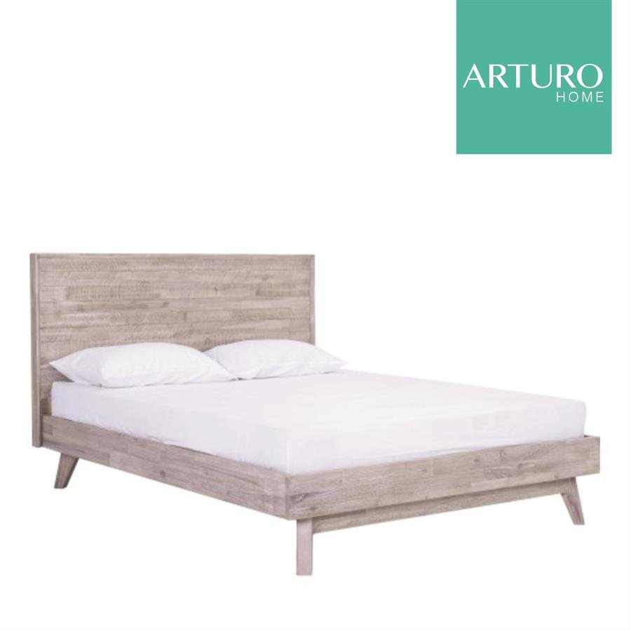 Arturo Madrid Box Bed Frame