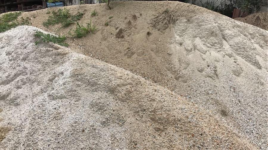 ROUGH SAND
