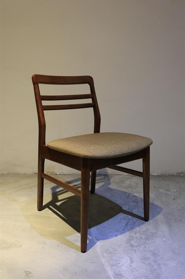 Arturo - Senon Dining Chair (Set of 2)/ Solid Wood Chair/ Fabric Chair/ Mid-century Design/ Retro Design (FREE Shipping to West Malaysia)