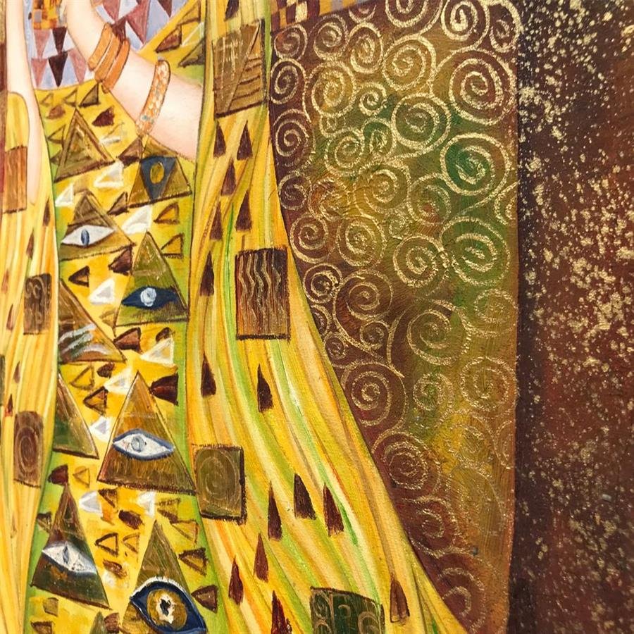 Arturo Oil Painting Golden Queen