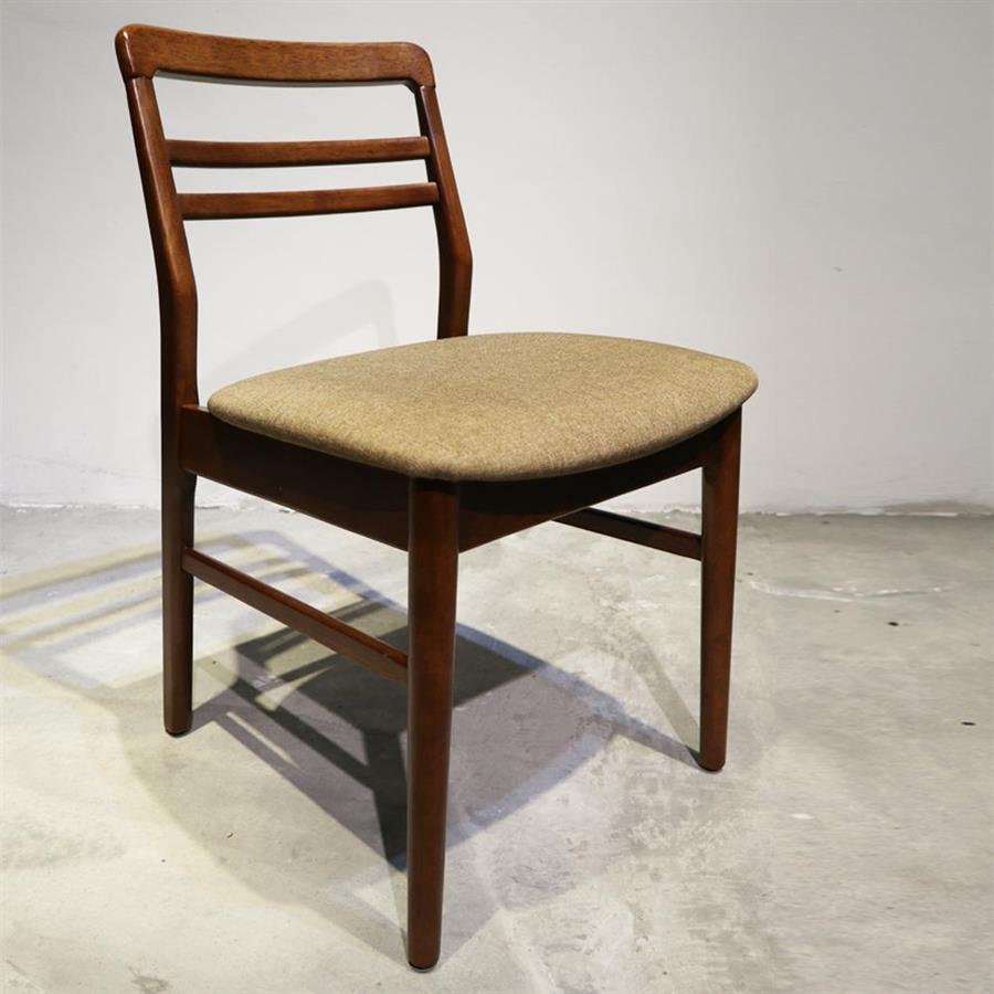 Arturo - Senon Dining Chair/ Solid Wood Chair/ Fabric Chair/ Mid-century Design/ Retro Design (FREE Shipping to West Malaysia)
