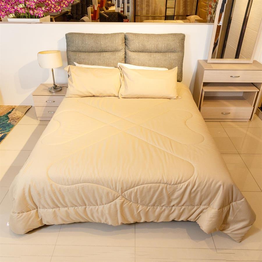 Bedroom Set 8'X8'