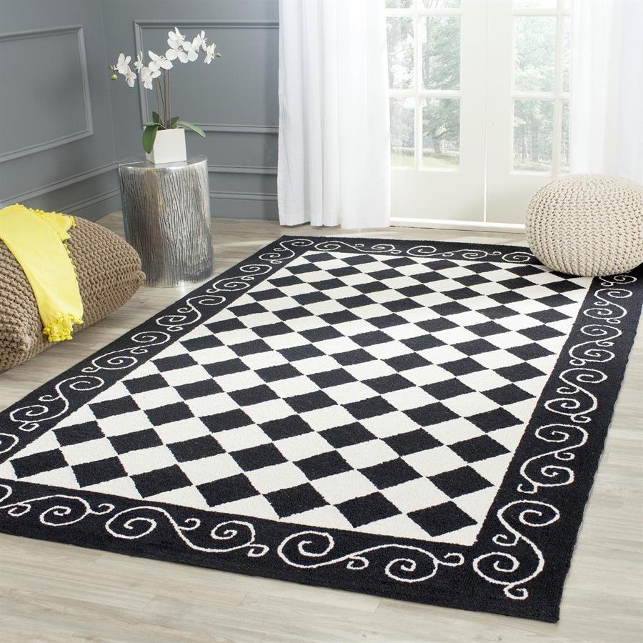 Safa Hand-hooked Diamond Black Ivory Rug (Pre-Order) [RG263]