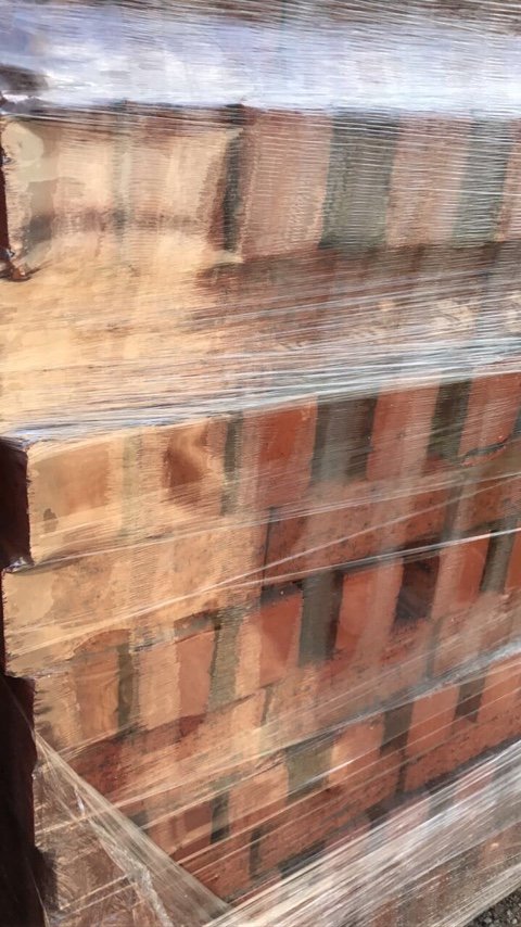 Common Red Brick