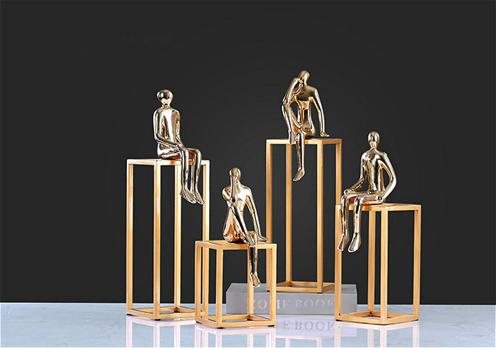 DECO 026 Metal Ornament Display Set 4 Piece