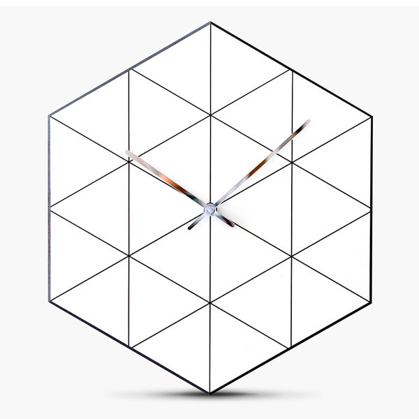 C 026 Funky Clock