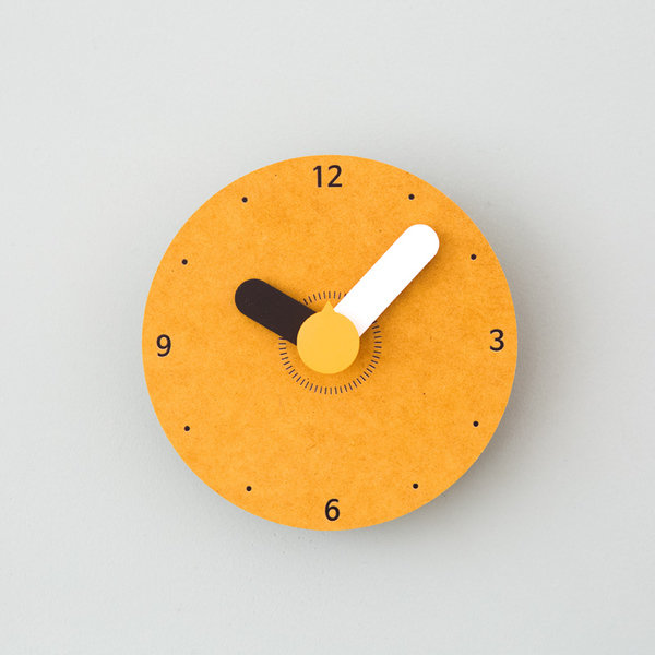 C 018 Funky Clock