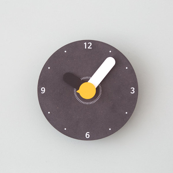 C 016 Funky Clock
