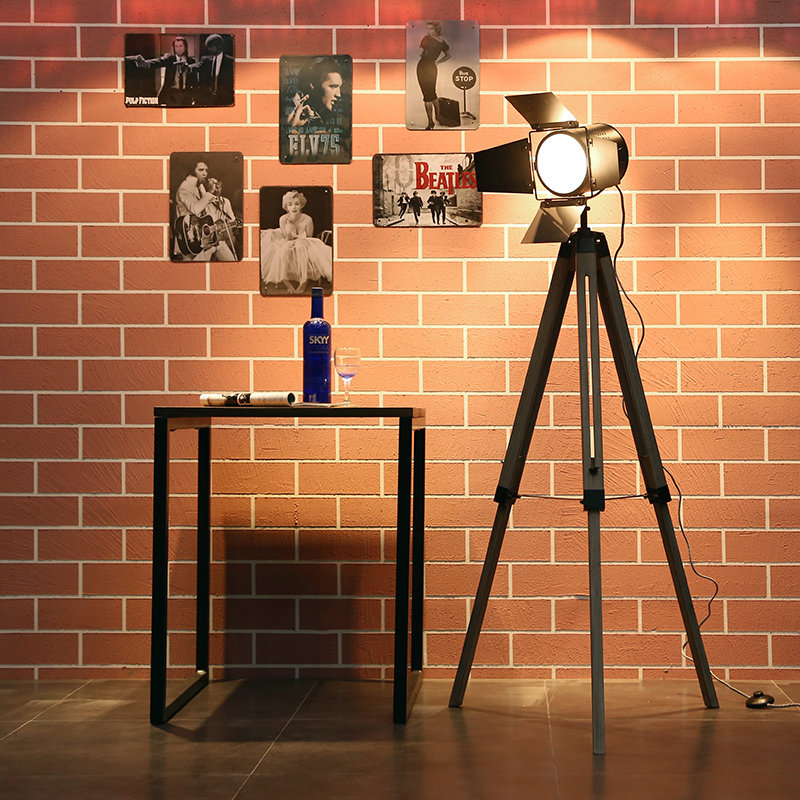 TL 195 Standing Lamp