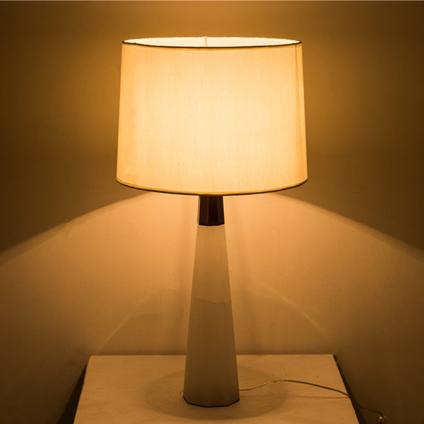 TL 092 Table Lamp