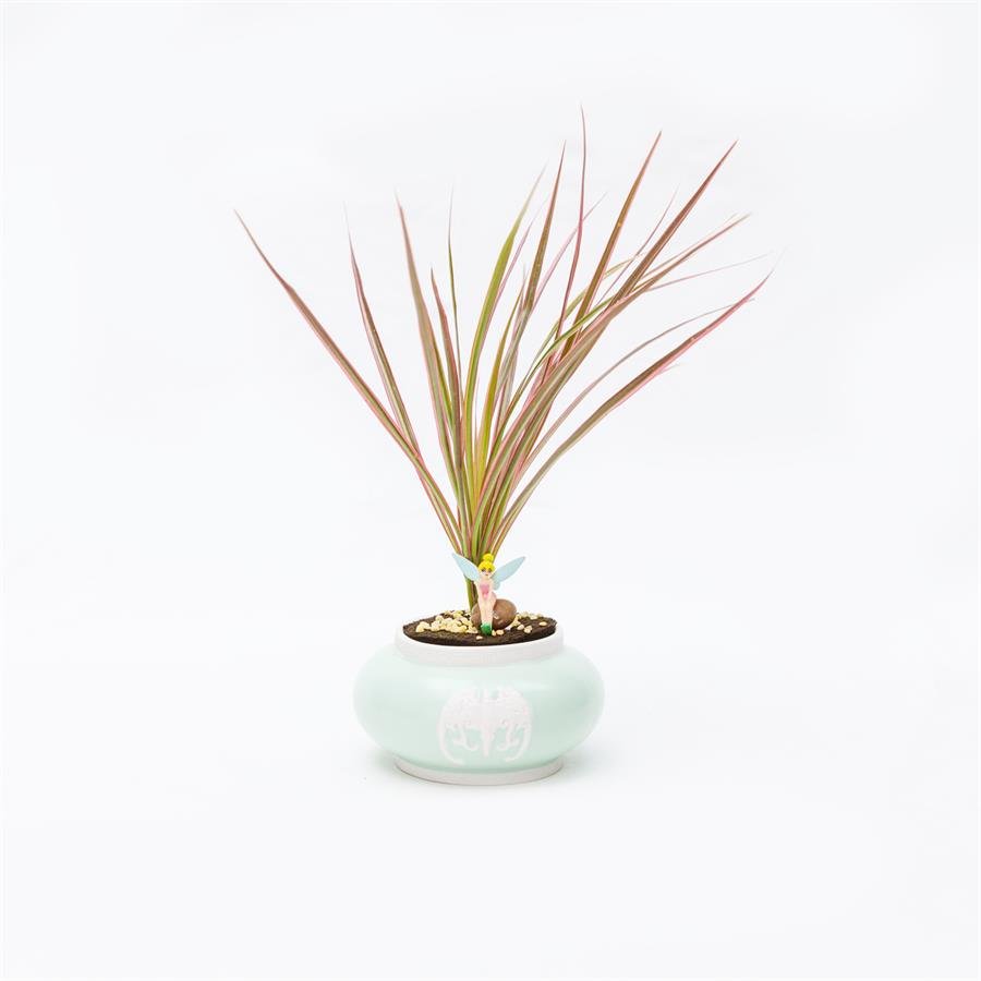 E. Green Pot w Plants