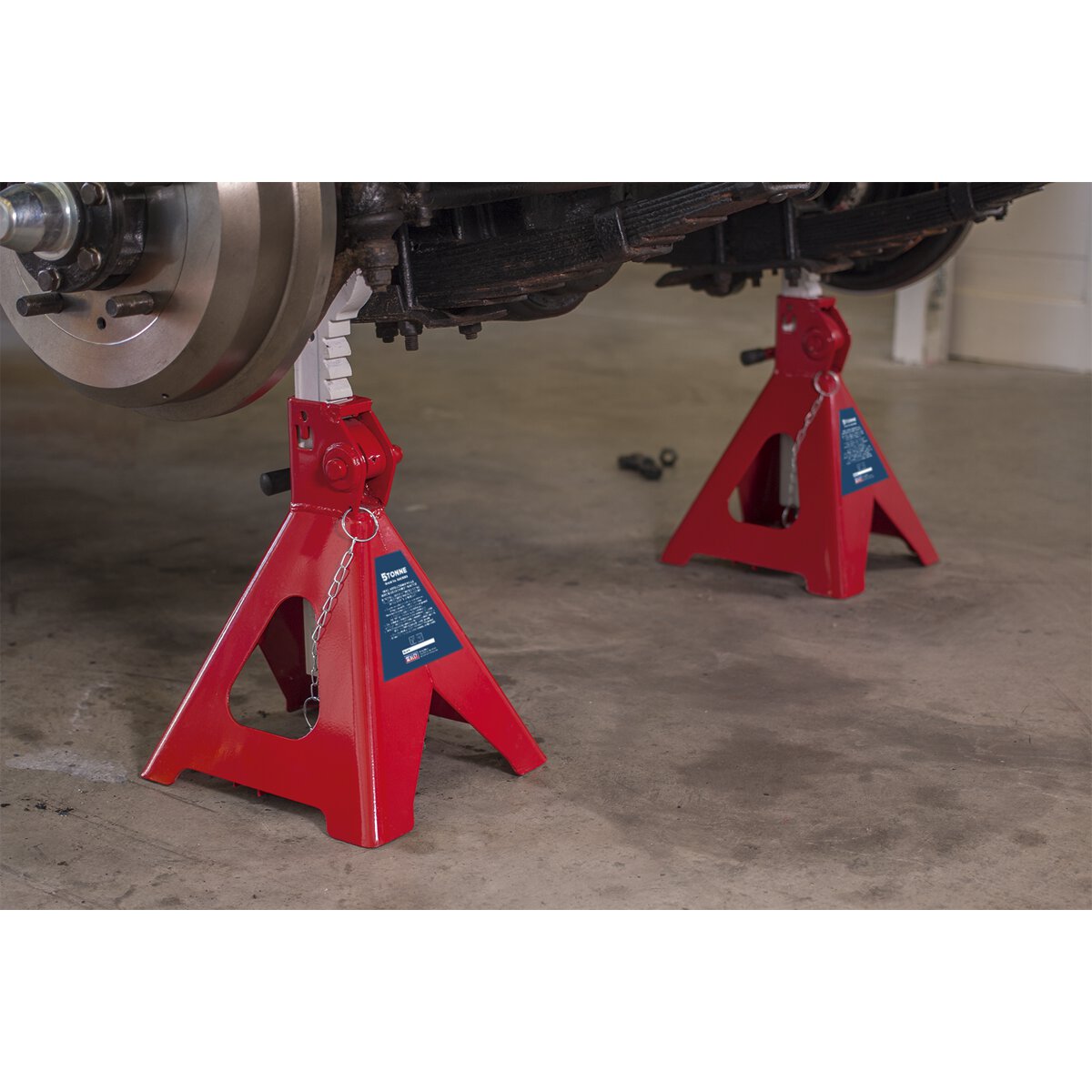 Axle Stands (Pair) 5tonne Capacity per Stand Auto Rise Ratchet