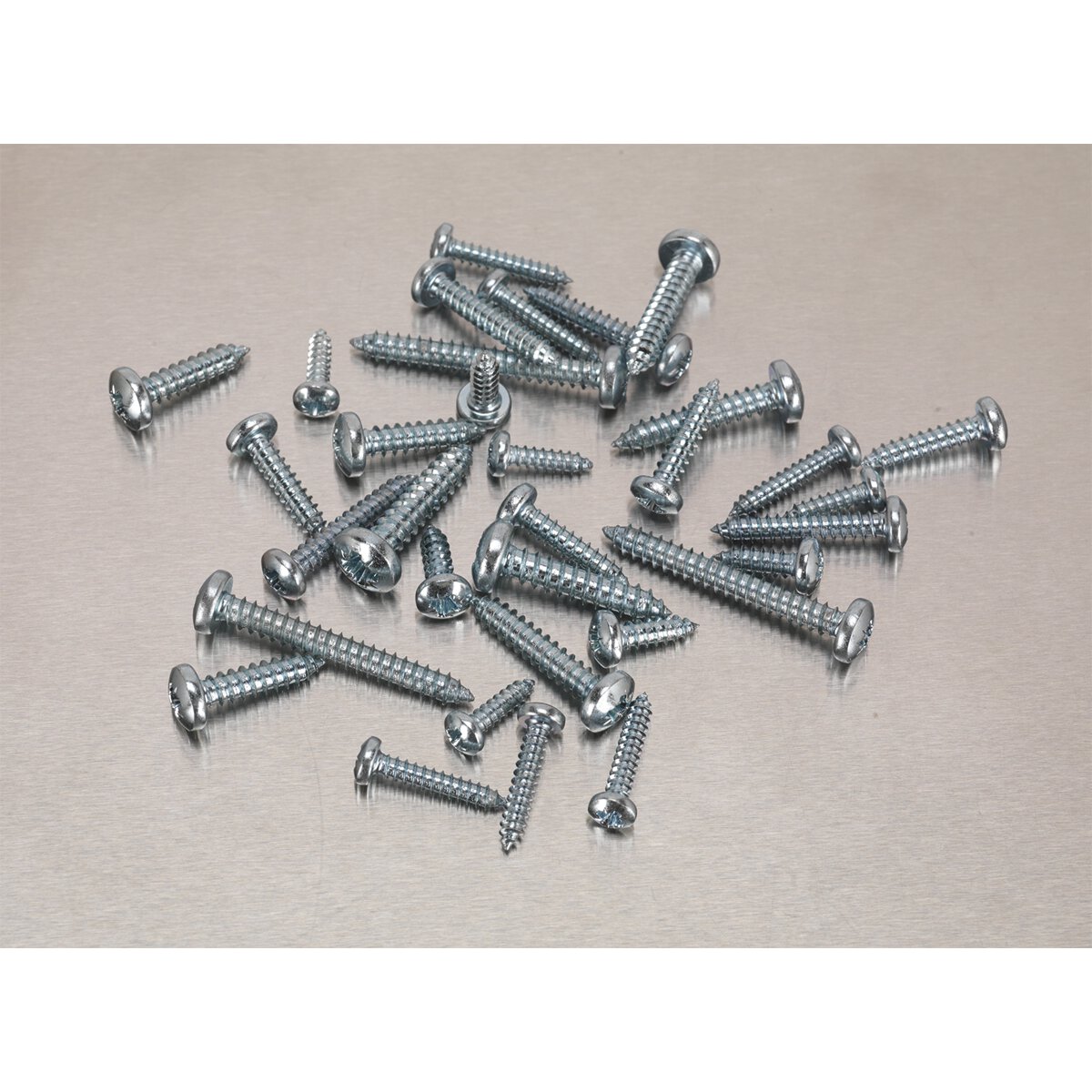 Self Tapping Screw Assortment 700pc Pan Head Pozi Zinc DIN 7981CZ