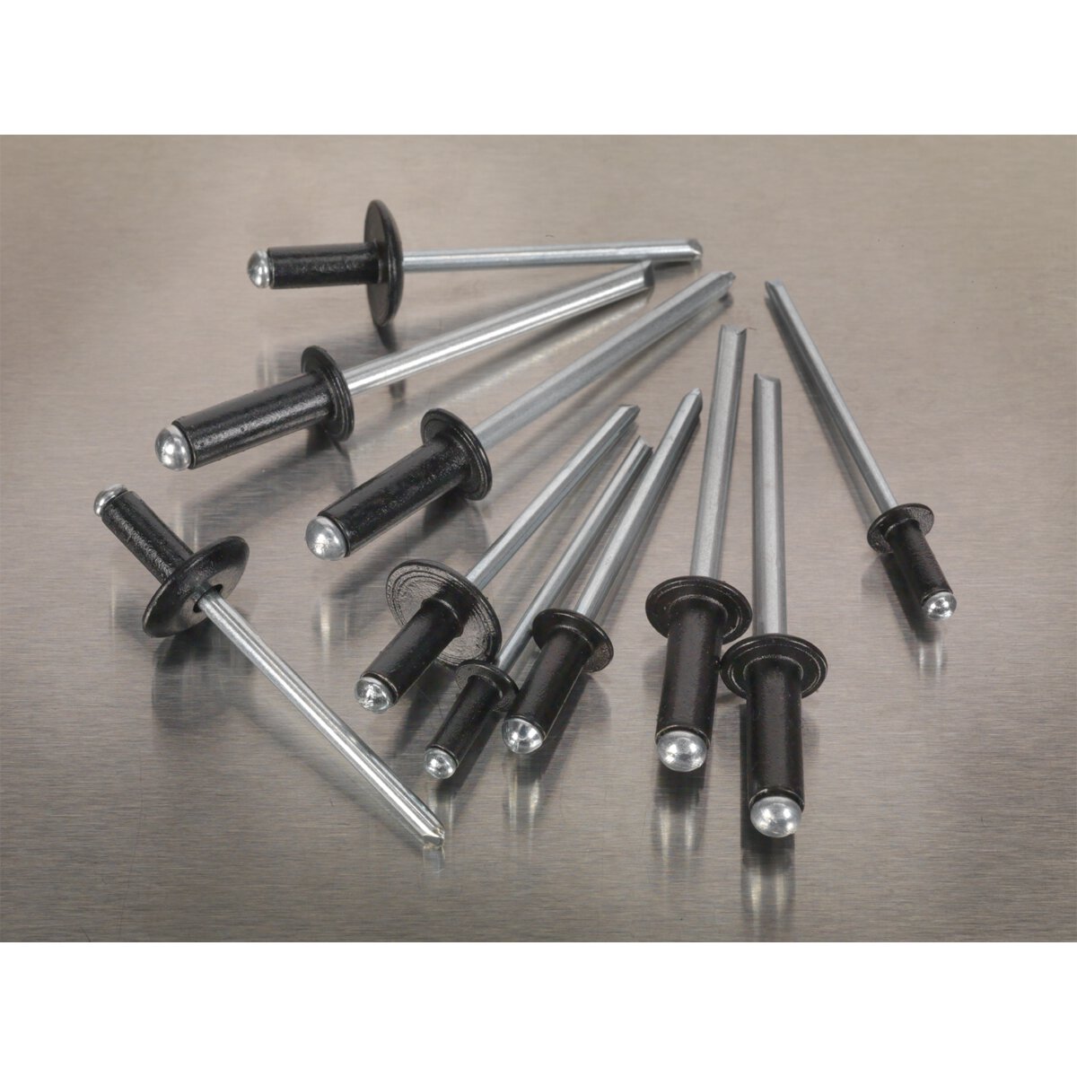 Rivet Assortment 200pc Black Anodised