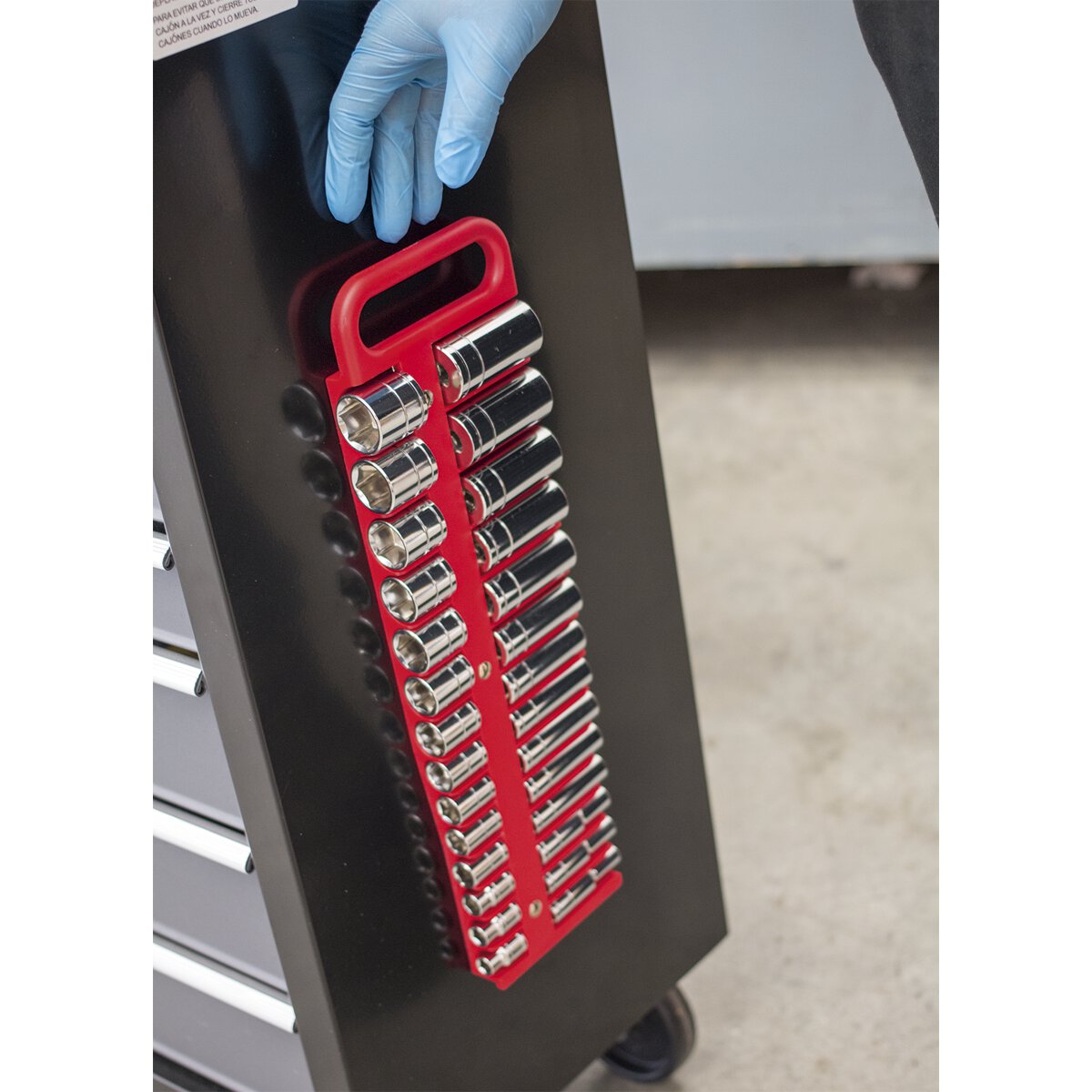 Socket Retaining Tray Magnetic 3/8"Sq Drive Capacity 28 Sockets
