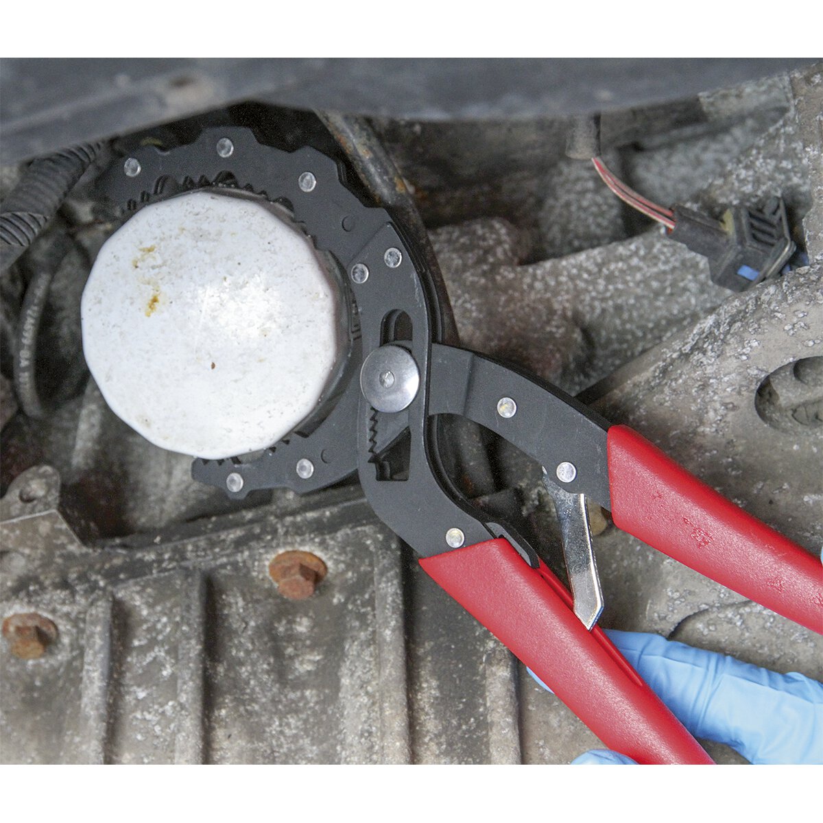 Oil Filter Pliers - Auto-Adjusting