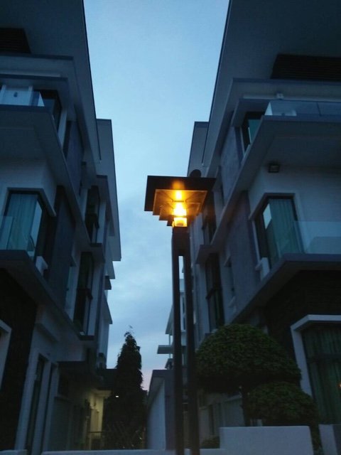 LED 40W E27 2300K