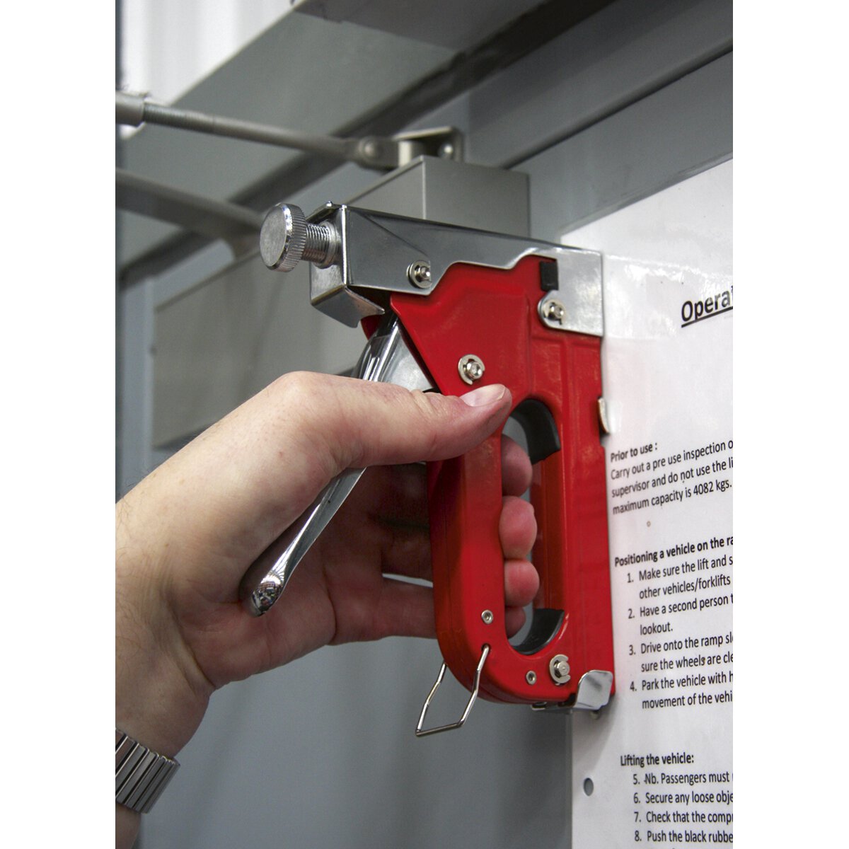Staple & Nail Gun Heavy-Duty 4-14mm