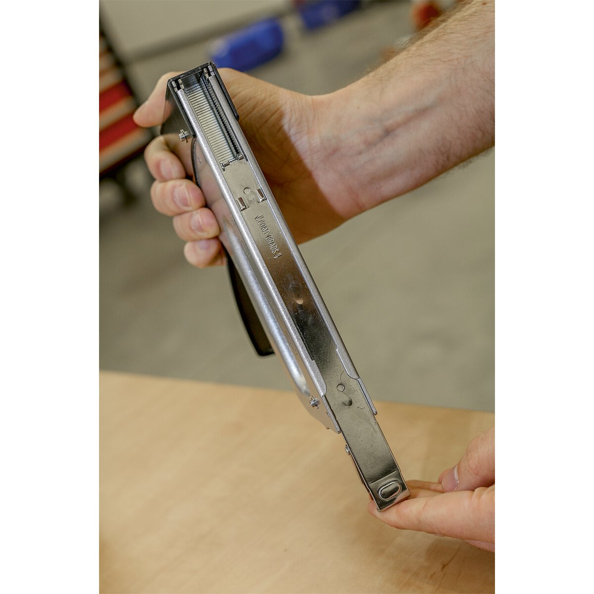 Staple & Brad Nail Gun Heavy-Duty