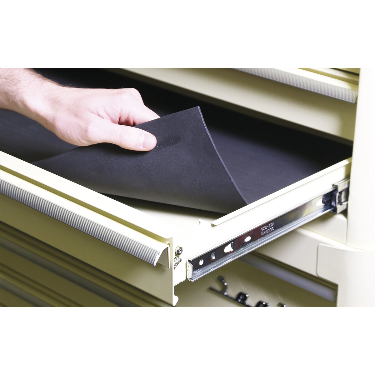 Rollcab 6 Drawer Wide Retro Style - Cream