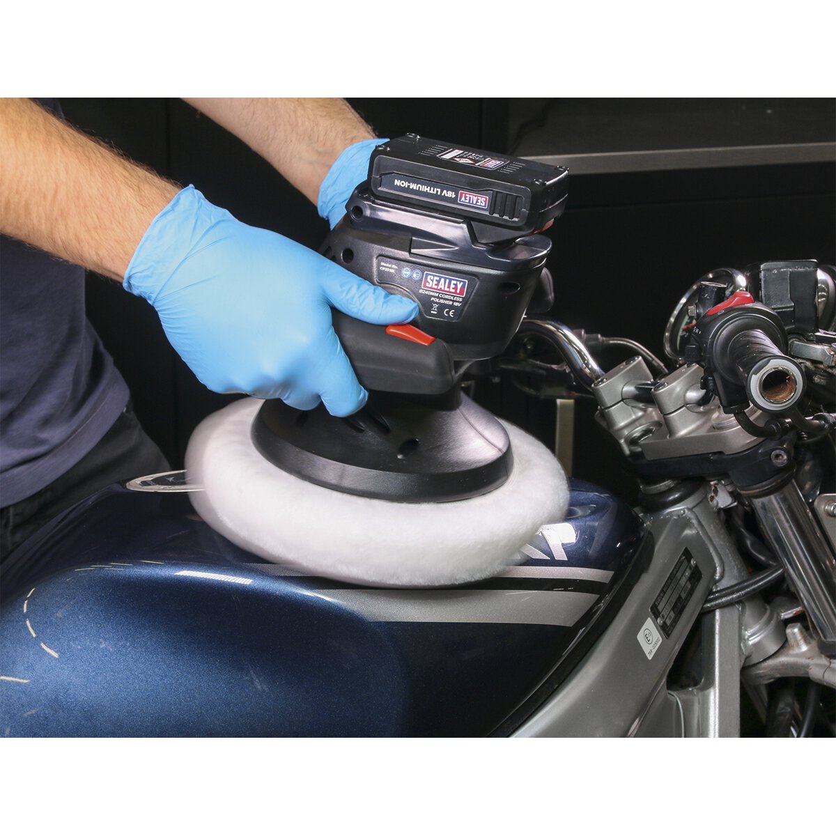Cordless Polisher Ø240mm 18V Lithium-ion
