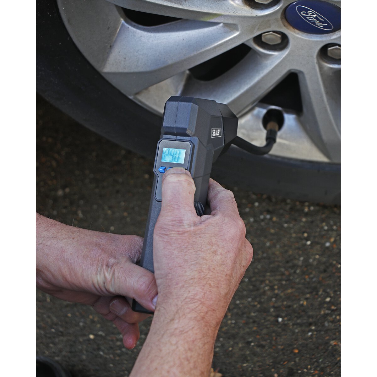 Compact Rechargeable Tyre Inflator & Powerbank with Work Light