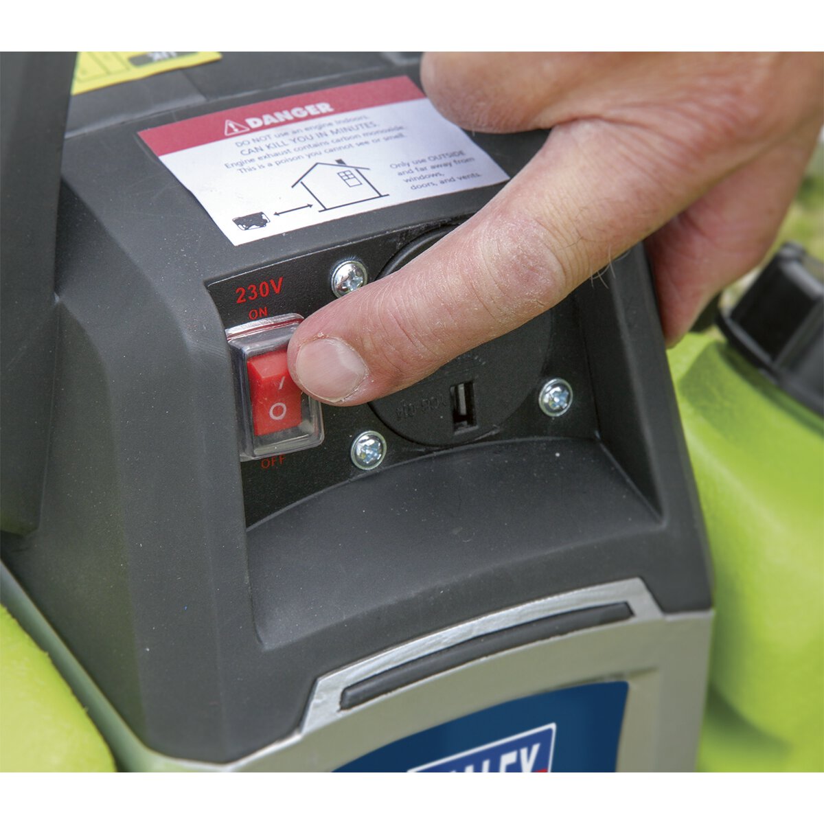 Generator Inverter 1000W 230V