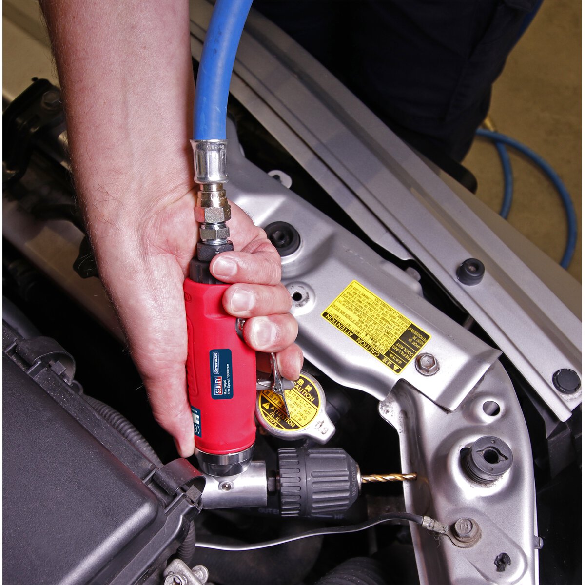 Air Angle Drill with Ø10mm Keyless Chuck