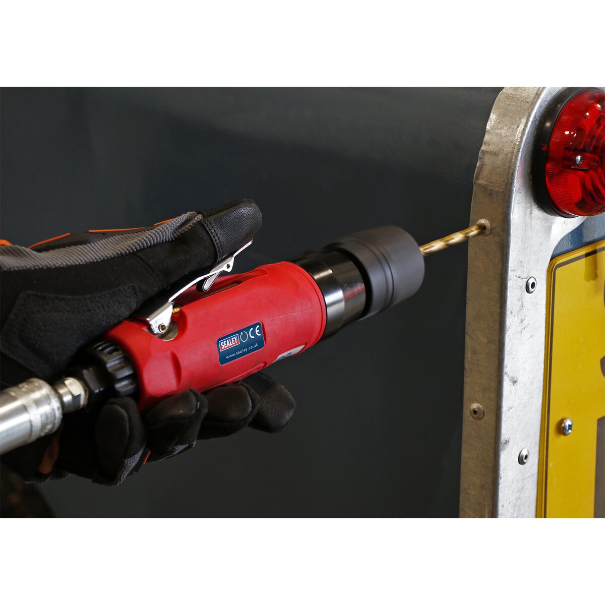Air Drill Straight with Ø10mm Keyless Chuck