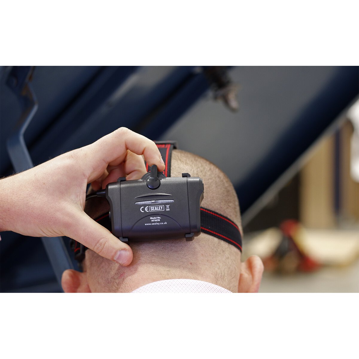 Head Torch 5W CREE XPG LED Rechargeable with Adjustable Focus & Brightness
